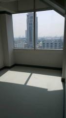 For Rent Bangkok Office Rama 4 BTS Ekamai Phra Khanong