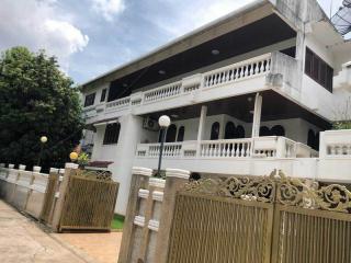 For Rent Bangkok Single House Sukhumvit BTS Phrom Phong Watthana