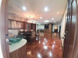 For Rent Bangkok Single House Sukhumvit BTS Phrom Phong Watthana