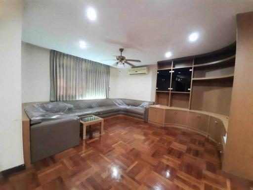 For Rent Bangkok Single House Sukhumvit BTS Phrom Phong Watthana