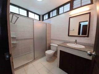 For Rent Bangkok Single House Sukhumvit BTS Phrom Phong Watthana