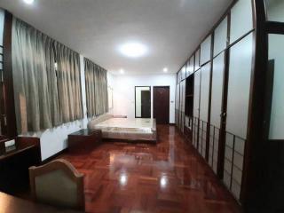 For Rent Bangkok Single House Sukhumvit BTS Phrom Phong Watthana