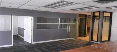 For Rent Bangkok Office Narathiwas BTS Chong Nonsi Sathorn