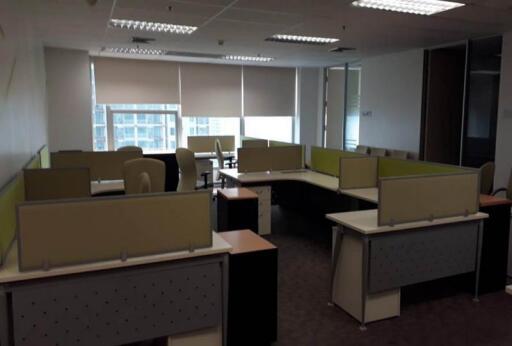 For Rent Bangkok Office Narathiwas BTS Chong Nonsi Sathorn