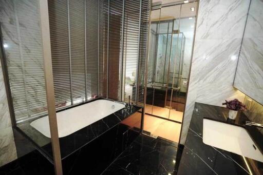 For Rent Bangkok Condo Saladaeng One Sala Daeng 1 MRT Si Lom Bang Rak