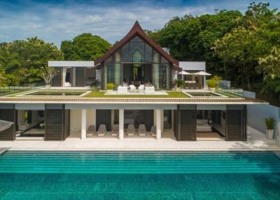 Luxurious 4 bedrooms villa in Pa Khlok Thalang Phuket