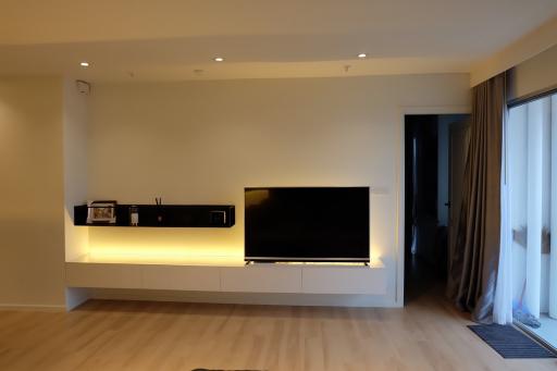 For Rent Bangkok Condo Silom suite Sathorn 12 BTS Chong Nonsi Bang Rak