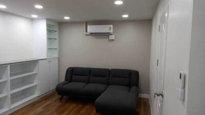 For Rent Bangkok Condo President Park 24 Sukhumvit 24 BTS Phrom Phong Khlong Toei