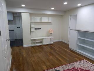 For Rent Bangkok Condo President Park 24 Sukhumvit 24 BTS Phrom Phong Khlong Toei