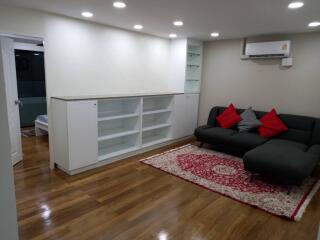 For Rent Bangkok Condo President Park 24 Sukhumvit 24 BTS Phrom Phong Khlong Toei