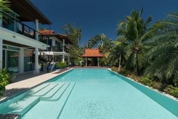 Splendid 5 bedrooms villa in Pa Khlok Thalang Phuket