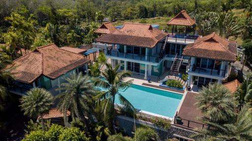 Splendid 5 bedrooms villa in Pa Khlok Thalang Phuket