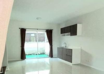 For Sale Pathum Thani Town House Habitown-Fold Tiwanon Mueang Pathum Thani