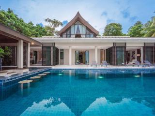 Luxurious 4 bedrooms villa with beach front in Pa Khlok Thalang Phuket