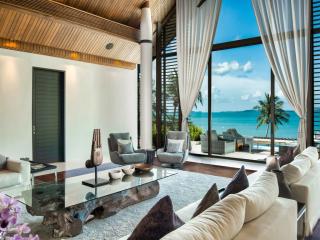 Luxurious 4 bedrooms villa with beach front in Pa Khlok Thalang Phuket