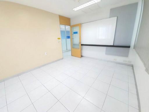 For Rent Bangkok Office Bang Na-Trat Bang Na