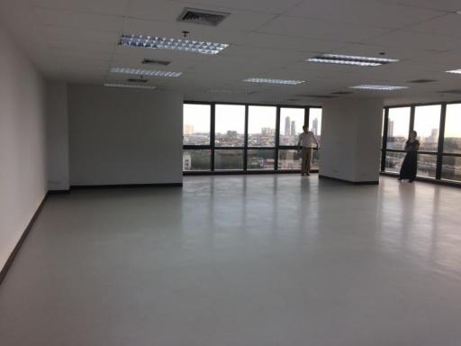 For Rent Bangkok Office Sathorn BTS Chong Nonsi Yan Nawa