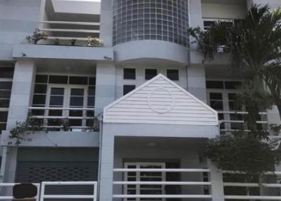 For Rent Bangkok Town House Ramkhamhaeng Suan Luang