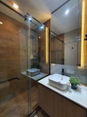 For Sale Bangkok Condo Noble Reveal Sukhumvit 63 BTS Ekkamai Watthana