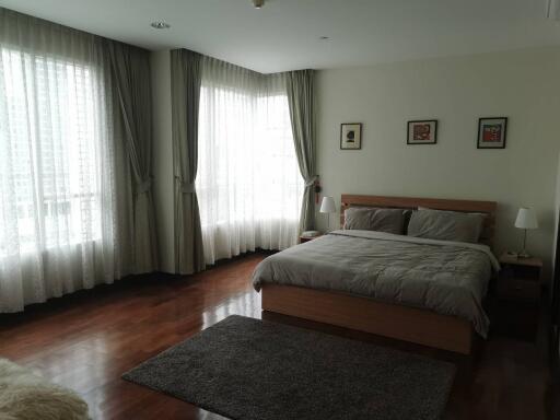 For Rent Bangkok Condo Wilshire Sukhumvit 22 BTS Phrom Phong Khlong Toei