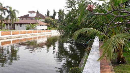 For Rent Samut Prakan Single House Lake Side Villa 2 Village Bang Na-Trat Bang Phli