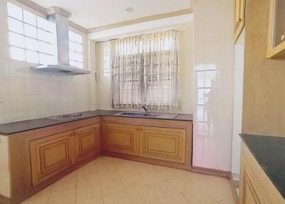 For Sale Bangkok Single House Baan Lat Phrao Pradit Manutham Bang Kapi