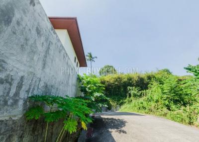 RAW5501: Spacious 3 storey House with Sea View at Nai Harn