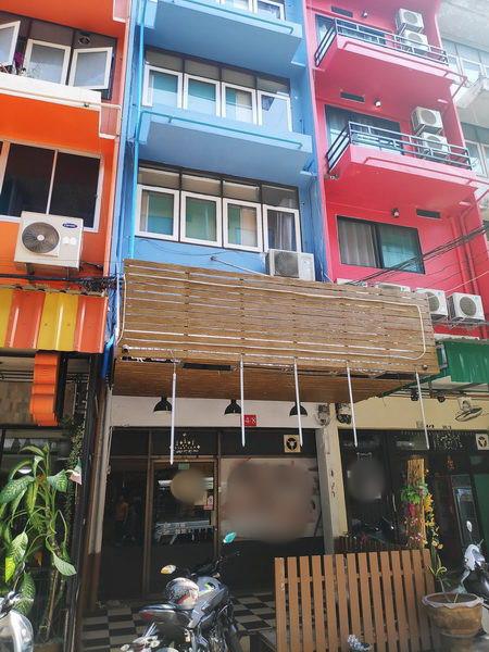 For Rent Bangkok Town House Rama 4 BTS Lumpini Sathorn