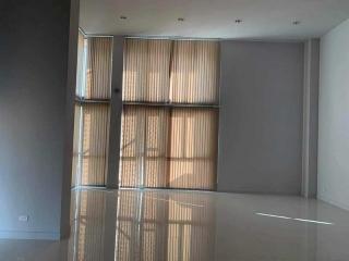 For Sale and Rent Bangkok Town House Jade Praise Sathorn-Rama 3 Yannawa BTS Surasak Yan Nawa