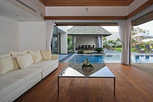 Impressive 5 bedrooms villa in Sa Khu Thalang Phuket