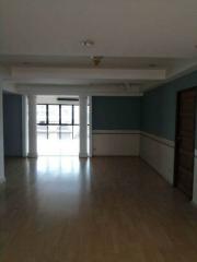 For Rent Bangkok Office Sukhumvit BTS Phrom Phong Watthana