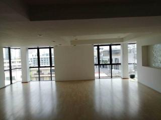 For Rent Bangkok Office Sukhumvit BTS Phrom Phong Watthana