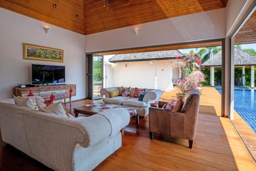 Splendid 4 bedrooms villa in Sri Sunthon Thalang Phuket