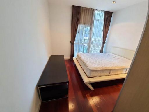 For Rent Bangkok Condo Athenee Residence Ruam Ruedi BTS Phloen Chit Pathum Wan