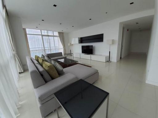 For Rent Bangkok Condo Athenee Residence Ruam Ruedi BTS Phloen Chit Pathum Wan