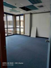 For Rent Bangkok Office Ratchadaphisek BTS Asok MRT Sukhumvit Khlong Toei