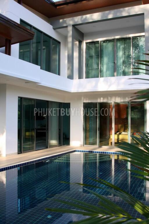 NAI5411: Luxury 3 Bedroom Villa near Nai Harn beach