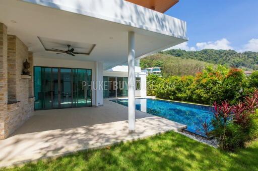 NAI5411: Luxury 3 Bedroom Villa near Nai Harn beach