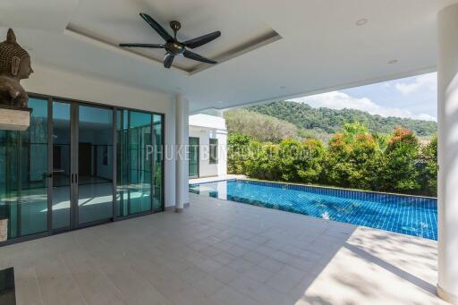 NAI5411: Luxury 3 Bedroom Villa near Nai Harn beach