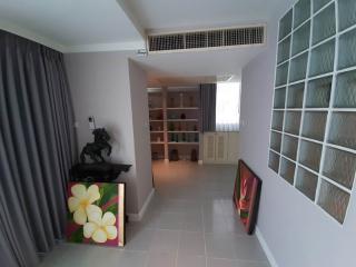 For Sale and Rent Bangkok Condo Supalai Place Sukhumvit 39 BTS Phrom Phong Watthana