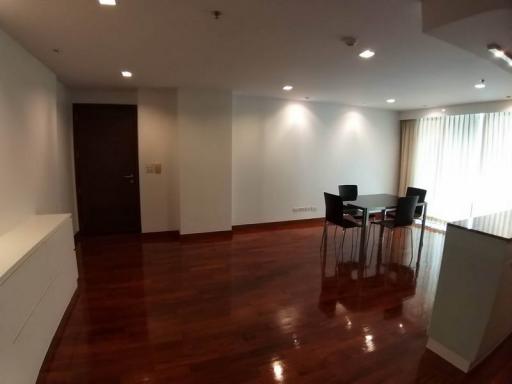 For Sale Bangkok Condo Urbana Langsuan Langsuan BTS Chit Lom Pathum Wan