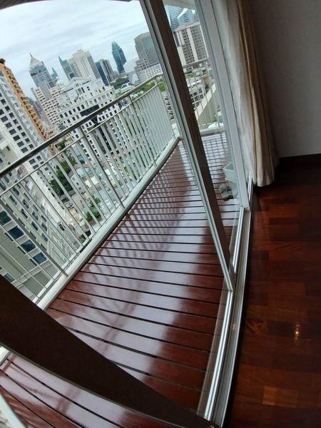 For Sale Bangkok Condo Urbana Langsuan Langsuan BTS Chit Lom Pathum Wan