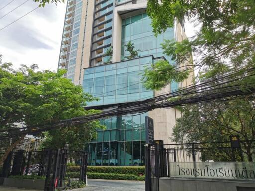 For Rent Bangkok Condo Oriental Residence Wireless BTS Phloen Chit Pathum Wan