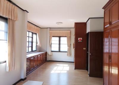 For Sale Samut Prakan Single House Ladawan Srinakarin Srinakarin BTS Bang Na Bang Phli