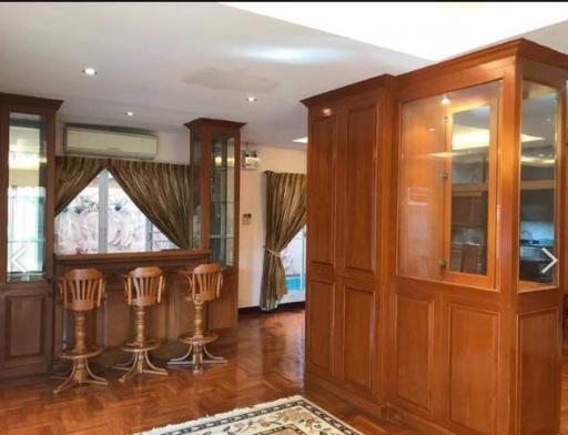 For Sale Bangkok Single House Ramkhamhaeng Road Saphan Sung