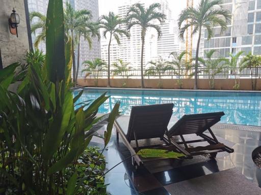 For Rent Bangkok Condo Las Colinas Sukhumvit 21 BTS Asok MRT Sukhumvit Watthana