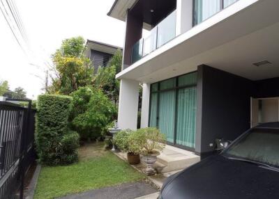 For Sale / Rent Bangkok Single House Setthasiri Krungthep Kreetha Hua Mak Bang Kapi