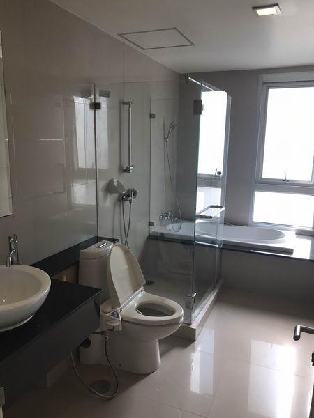 For Rent Bangkok Condo Nusasiri Grand Condo Sukhumvit 42 BTS Ekkamai Khlong Toei