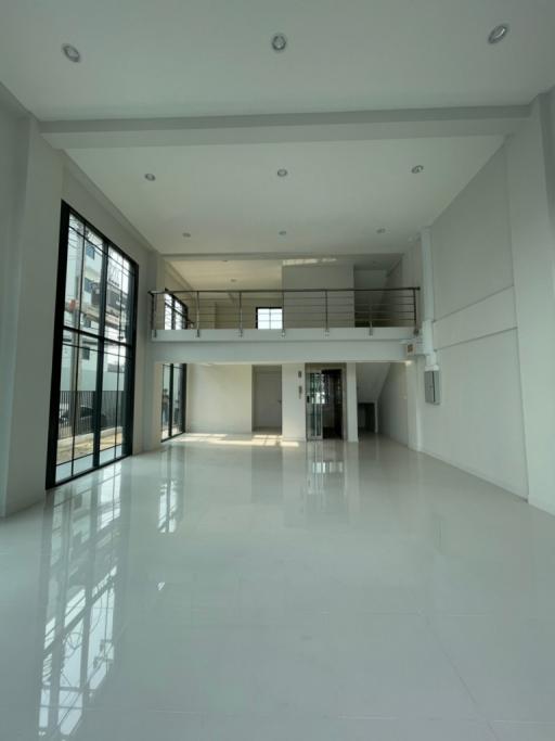 For Rent Bangkok Home Office Sukhumvit 77 BTS On Nut Watthana