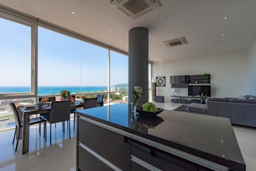 Incredible penthouse with sea view in Karon, Phuket